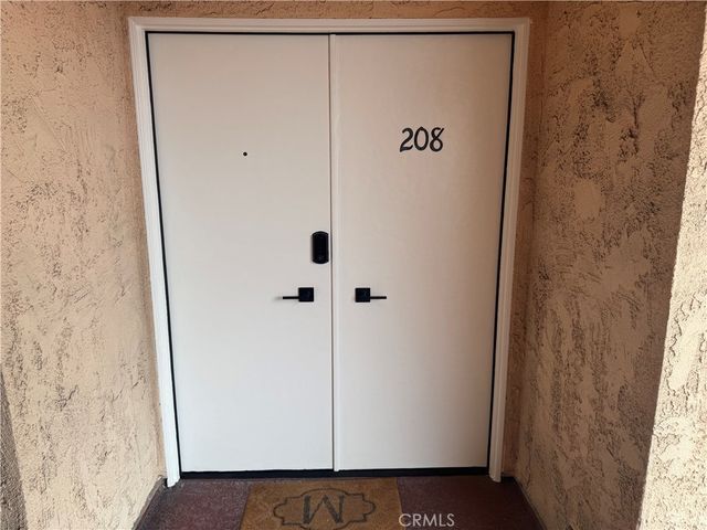 6771 Springpark 208A, Los Angeles, CA 90056