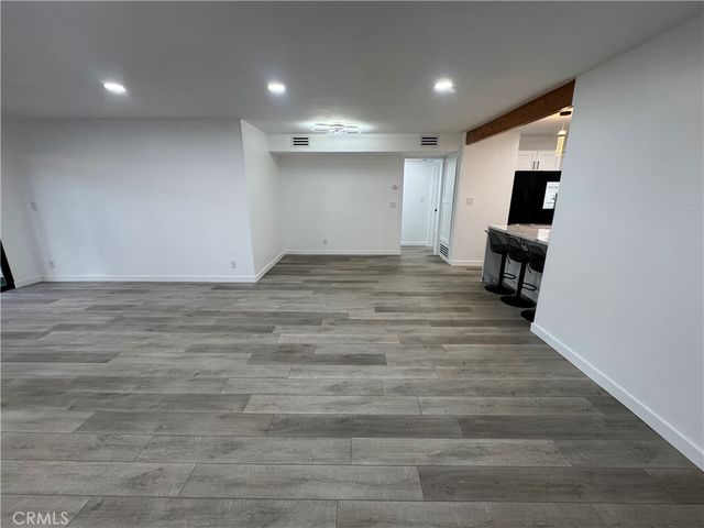 6771 Springpark 208A, Los Angeles, CA 90056