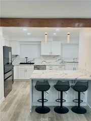 6771 Springpark 208A, Los Angeles, CA 90056