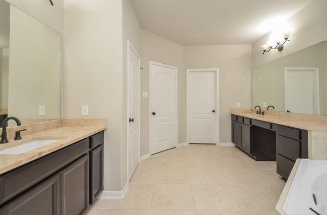 3435 Pennington Trace Drive, Katy, TX 77494