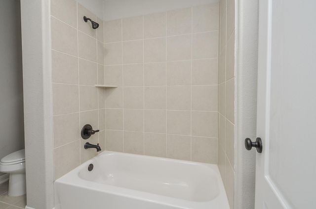 3435 Pennington Trace Drive, Katy, TX 77494