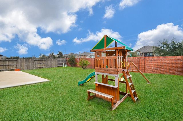 3435 Pennington Trace Drive, Katy, TX 77494