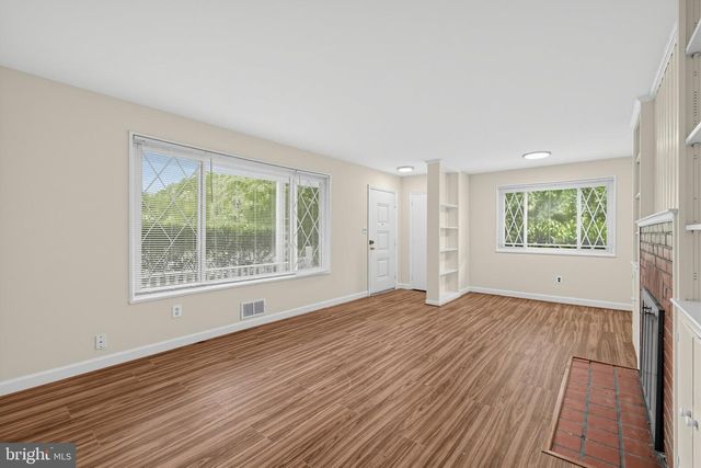 2400 EUGENE ST, Silver Spring, MD 20902