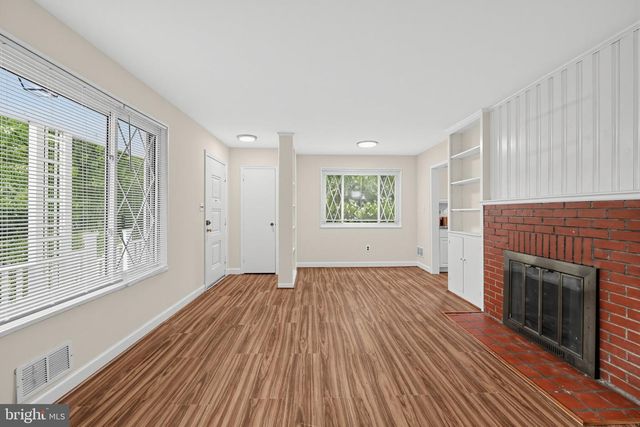 2400 EUGENE ST, Silver Spring, MD 20902