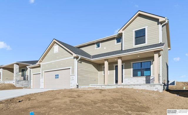 21424 Z Street, Elkhorn, NE 68022