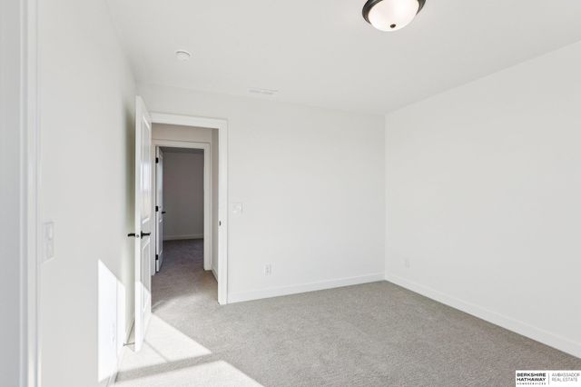 21424 Z Street, Elkhorn, NE 68022