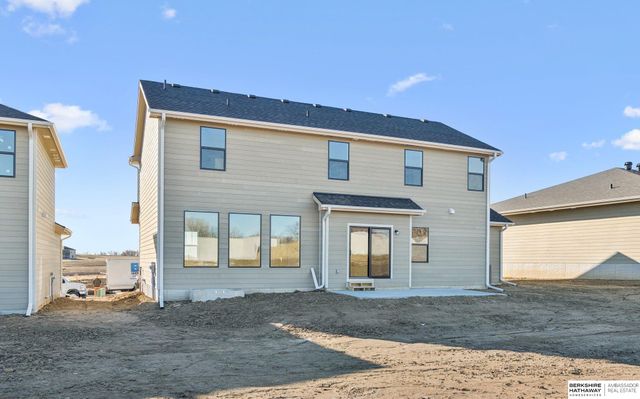 21424 Z Street, Elkhorn, NE 68022