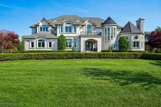 56 Force Hill Rd, Livingston Twp., NJ 07039
