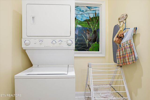 320 Norton Crossing, Maryville, TN 37803