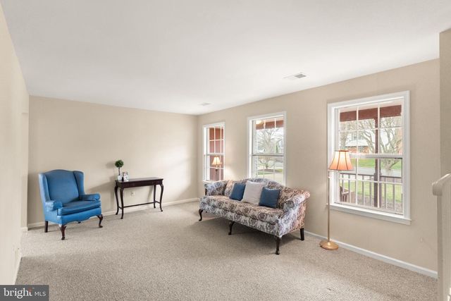 6027 RIDGE FORD DR, Burke, VA 22015