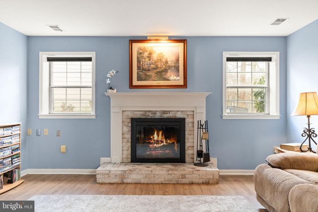 6027 RIDGE FORD DR, Burke, VA 22015