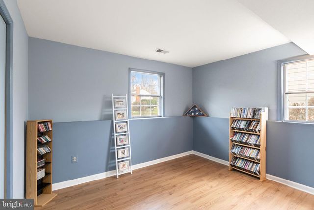 6027 RIDGE FORD DR, Burke, VA 22015