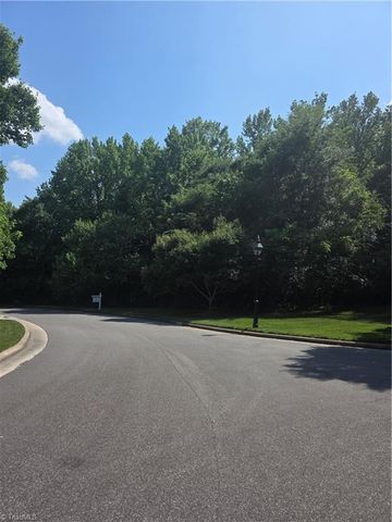 1207 Sturbridge Avenue, High Point, NC 27262