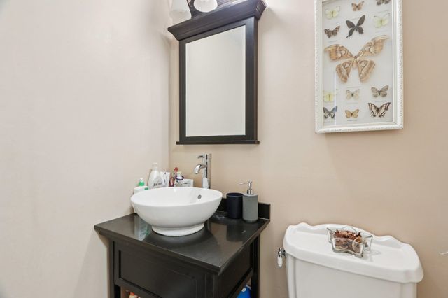 6 Forest Drive, Seabrook, NH 03874