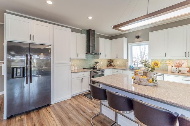 N3563 COUNTY ROAD W, New London, WI 54961