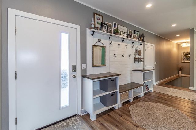 N3563 COUNTY ROAD W, New London, WI 54961