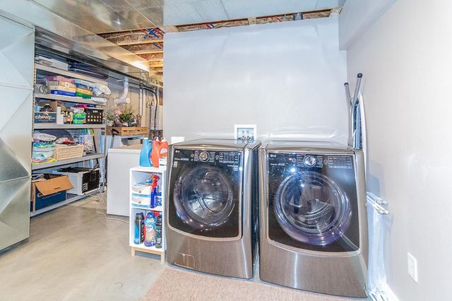 N3563 COUNTY ROAD W, New London, WI 54961