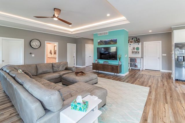 N3563 COUNTY ROAD W, New London, WI 54961