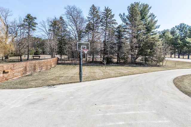 N3563 COUNTY ROAD W, New London, WI 54961