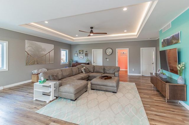 N3563 COUNTY ROAD W, New London, WI 54961