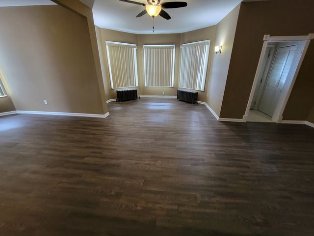 436 N Columbia Avenue, Oglesby, IL 61348