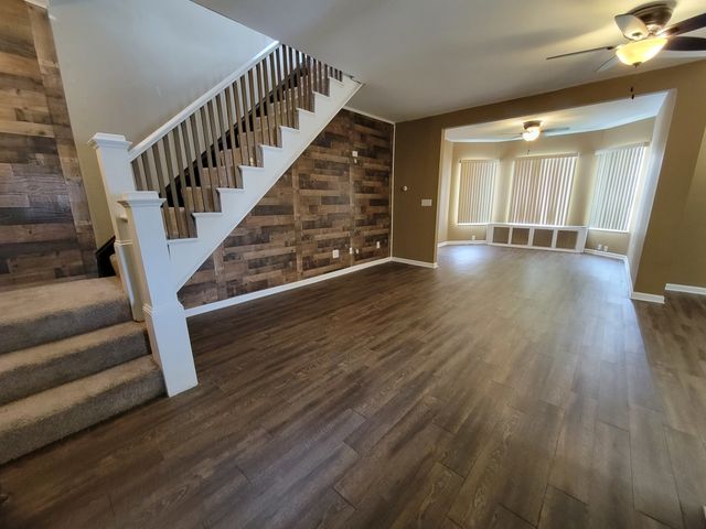 436 N Columbia Avenue, Oglesby, IL 61348