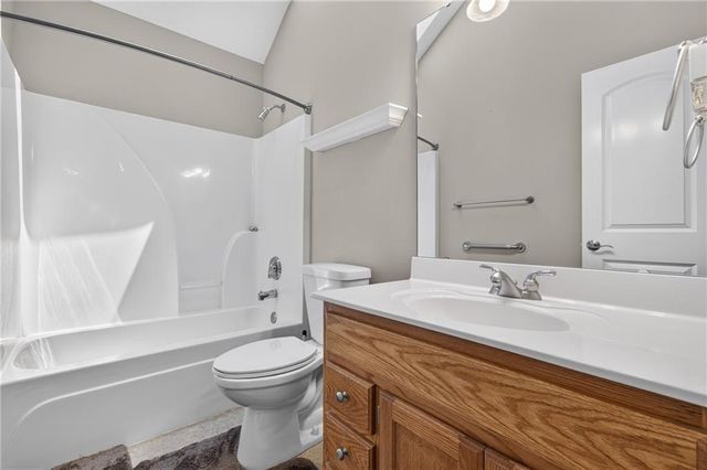 1408 Bridget Boulevard, Pleasant Hill, MO 64080