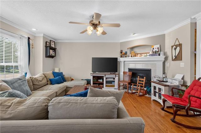 1408 Bridget Boulevard, Pleasant Hill, MO 64080
