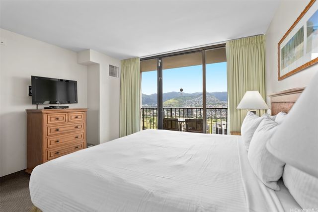 229 Paoakalani Avenue 3511, Honolulu, HI 96815