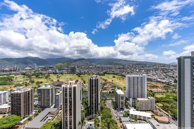 229 Paoakalani Avenue 3511, Honolulu, HI 96815