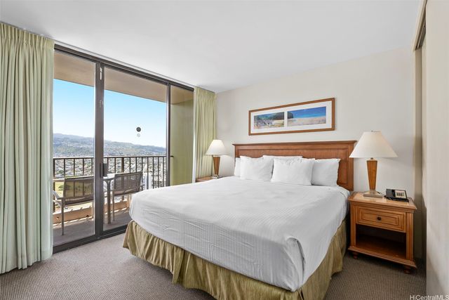 229 Paoakalani Avenue 3511, Honolulu, HI 96815