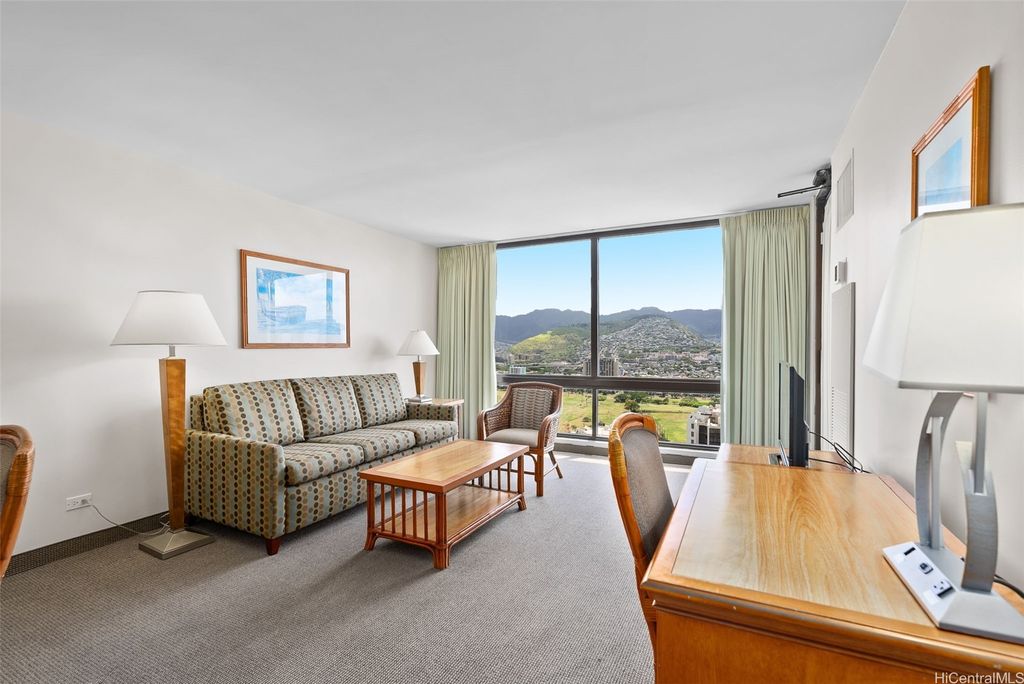 229 Paoakalani Avenue 3511, Honolulu, HI 96815