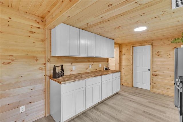 499 Crandall Ellijay Road, Chatsworth, GA 30705