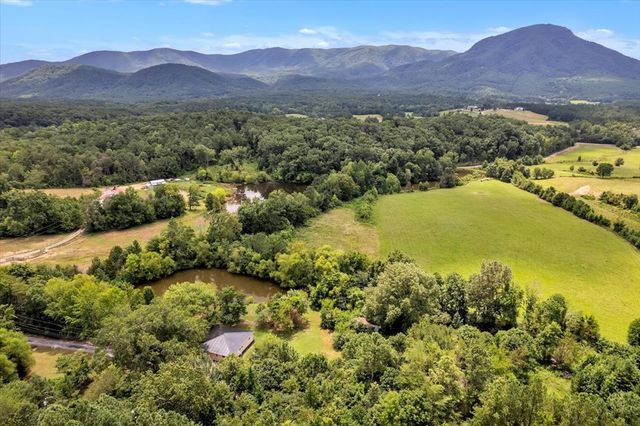 499 Crandall Ellijay Road, Chatsworth, GA 30705
