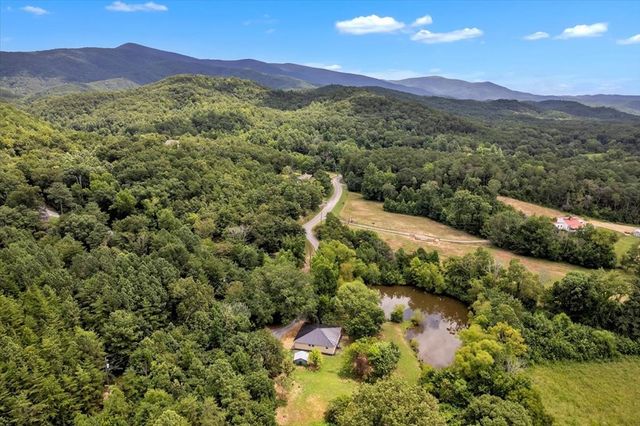 499 Crandall Ellijay Road, Chatsworth, GA 30705