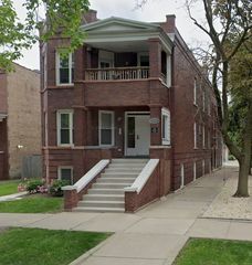 4056 N Leamington Avenue 2F, Chicago, IL 60641