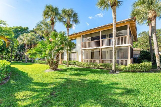 606 Brackenwood Cove, Palm Beach Gardens, FL 33418