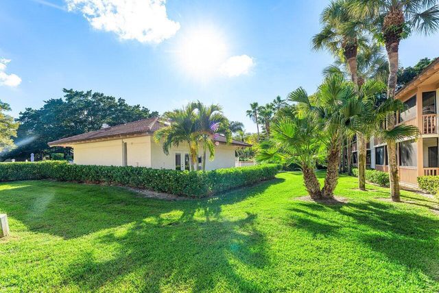 606 Brackenwood Cove, Palm Beach Gardens, FL 33418