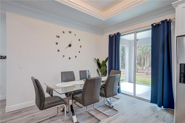 911 14th ST SE, Naples, FL 34117