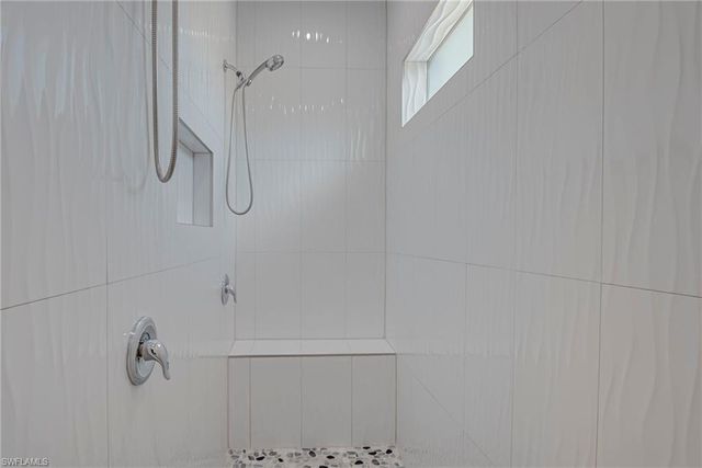 911 14th ST SE, Naples, FL 34117