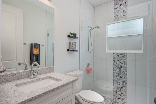 911 14th ST SE, Naples, FL 34117