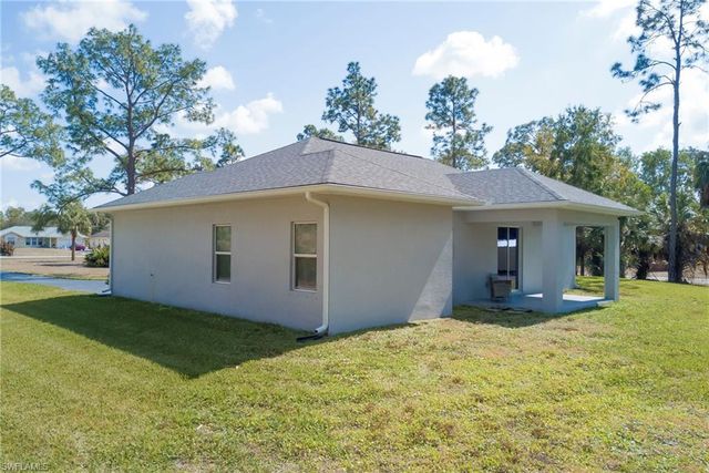 911 14th ST SE, Naples, FL 34117