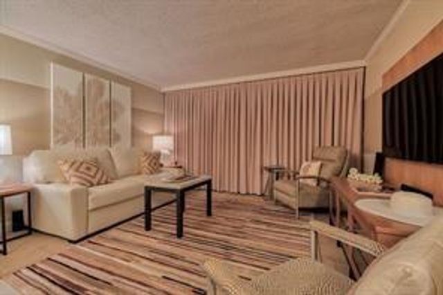5220 Seawall Boulevard 633, Galveston, TX 77551