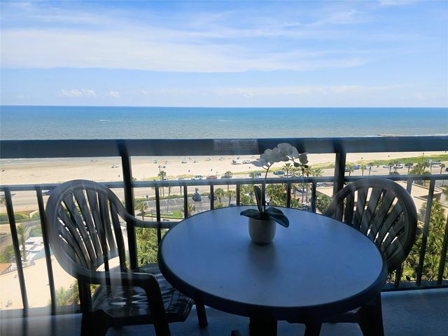 5220 Seawall Boulevard 633, Galveston, TX 77551