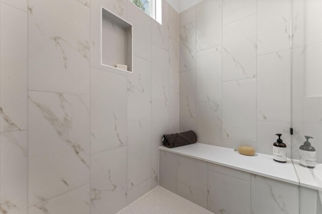 1004 Tuskegee Heights Lane, Houston, TX 77091