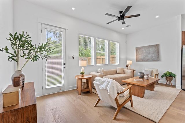 1004 Tuskegee Heights Lane, Houston, TX 77091