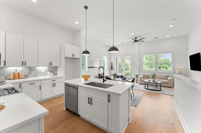 1004 Tuskegee Heights Lane, Houston, TX 77091