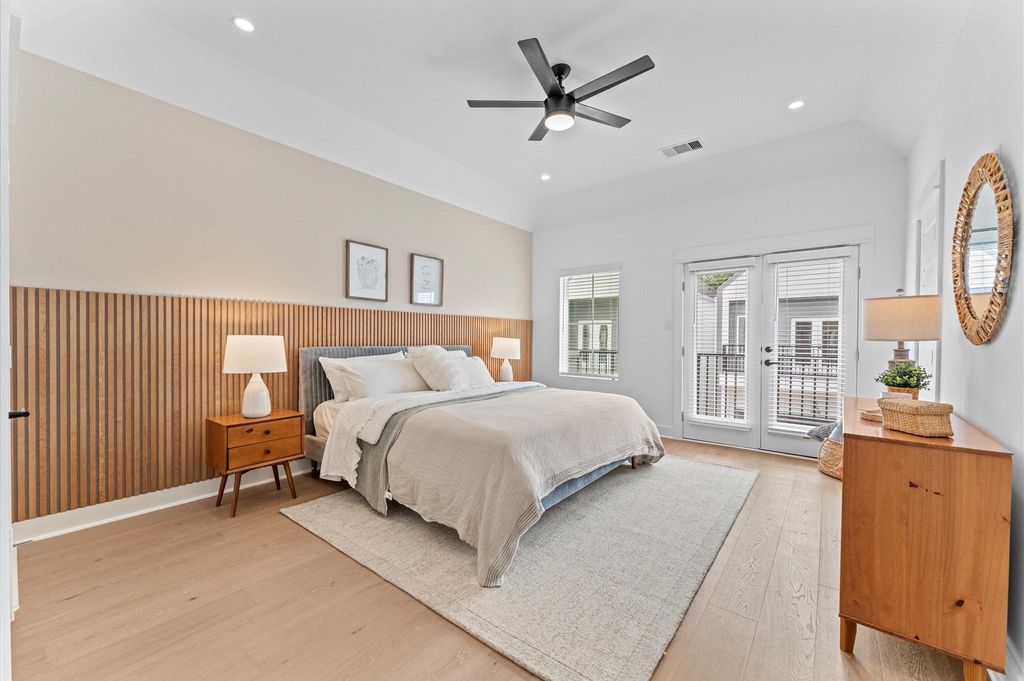 1004 Tuskegee Heights Lane, Houston, TX 77091