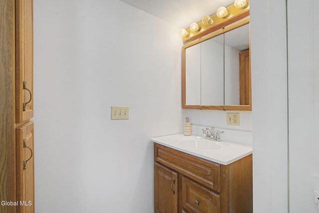 535 Route 67, Mechanicville, NY 12118