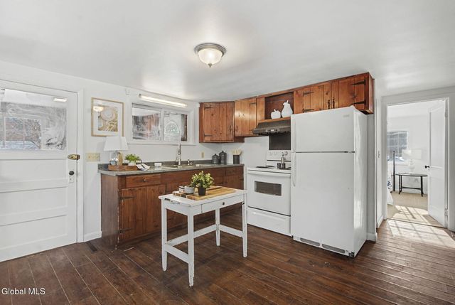 535 Route 67, Mechanicville, NY 12118